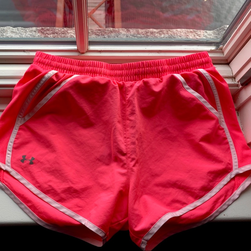 Hot Pink Under Armor Athletic Shorts with POCKETS!